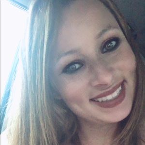 Meet your Posher, Brandi